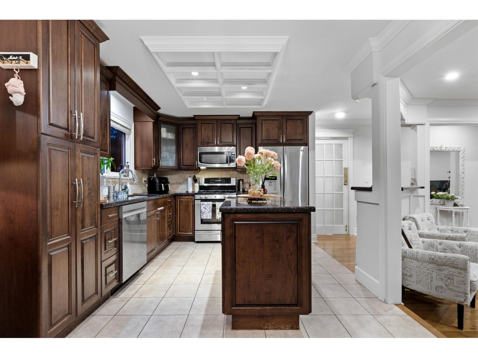 1960 128 Street, Surrey, British Columbia  V4A 3V4 - Photo 12 - R3111136