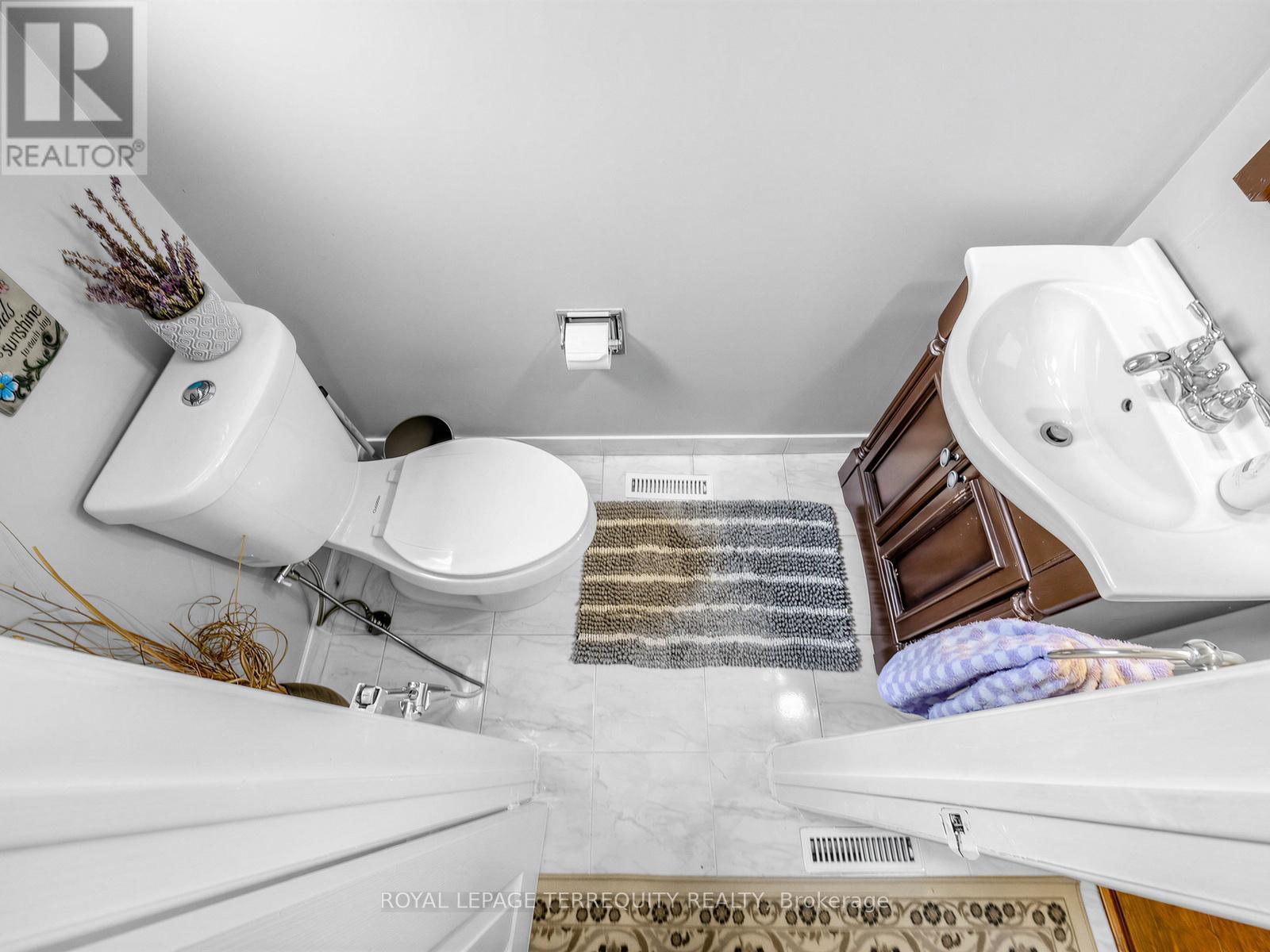 1854 Brookshire Square, Pickering, Ontario  L1V 5E9 - Photo 12 - E12967006