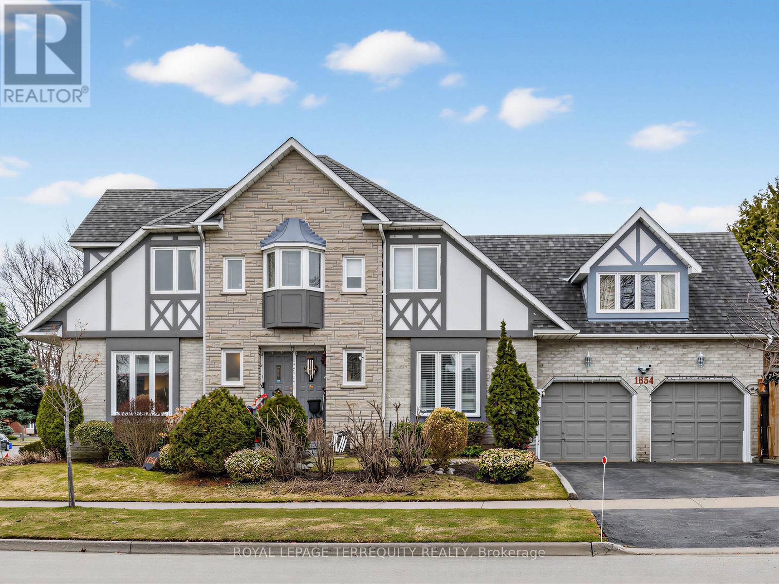 1854 Brookshire Square, Pickering, Ontario  L1V 5E9 - Photo 2 - E12967006