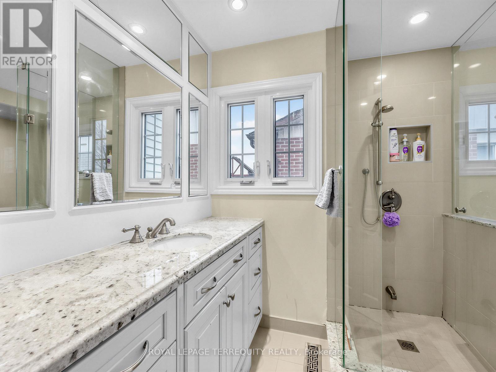 1854 Brookshire Square, Pickering, Ontario  L1V 5E9 - Photo 29 - E12967006