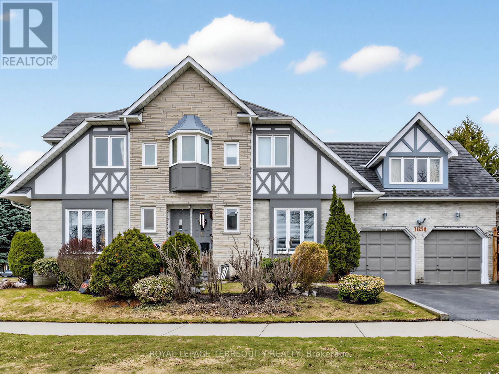 1854 Brookshire Square, Pickering, Ontario  L1V 5E9 - Photo 4 - E12967006