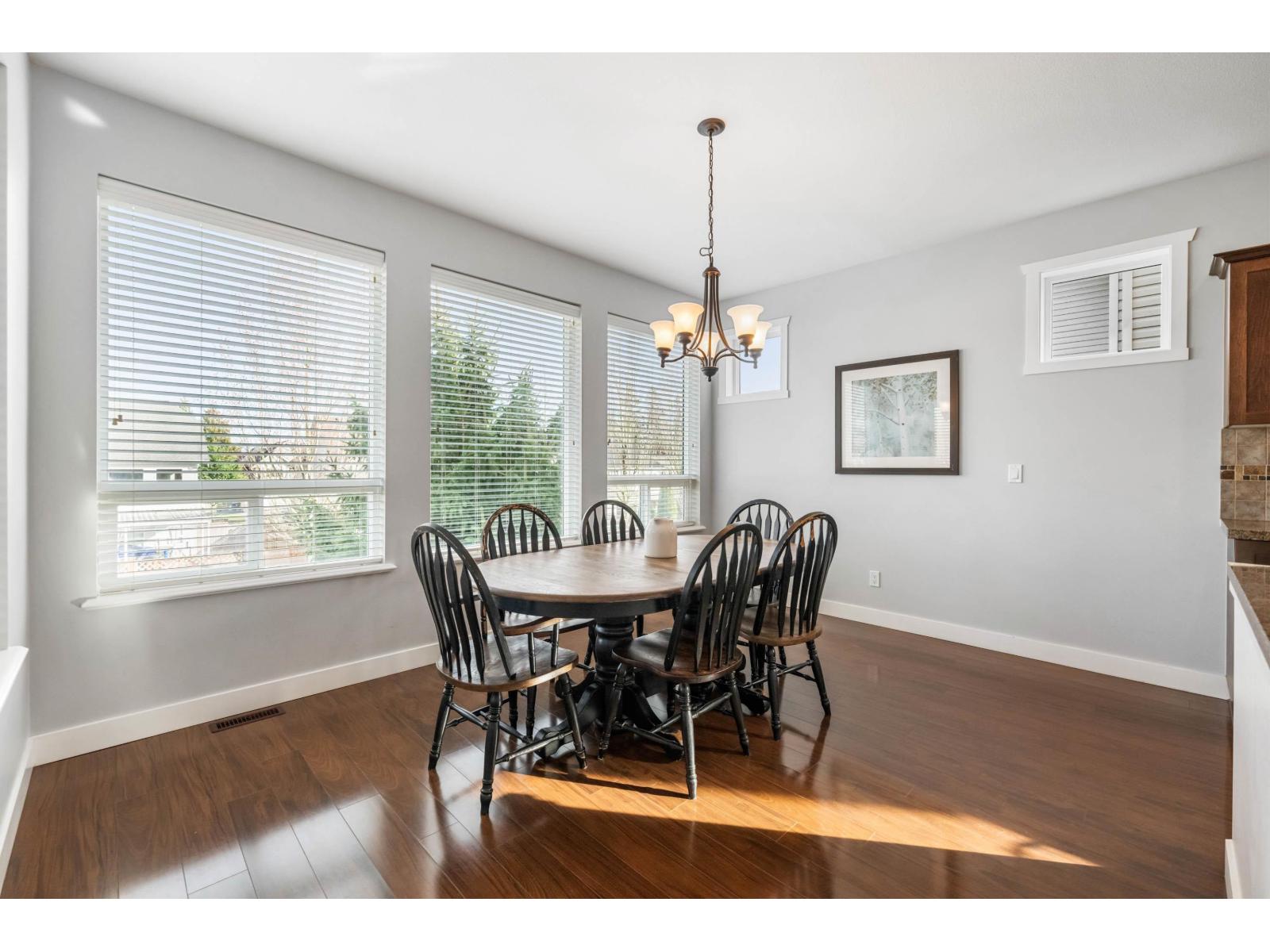 2108 Zinfandel Drive, Abbotsford, British Columbia  V4X 0A6 - Photo 11 - R3102011