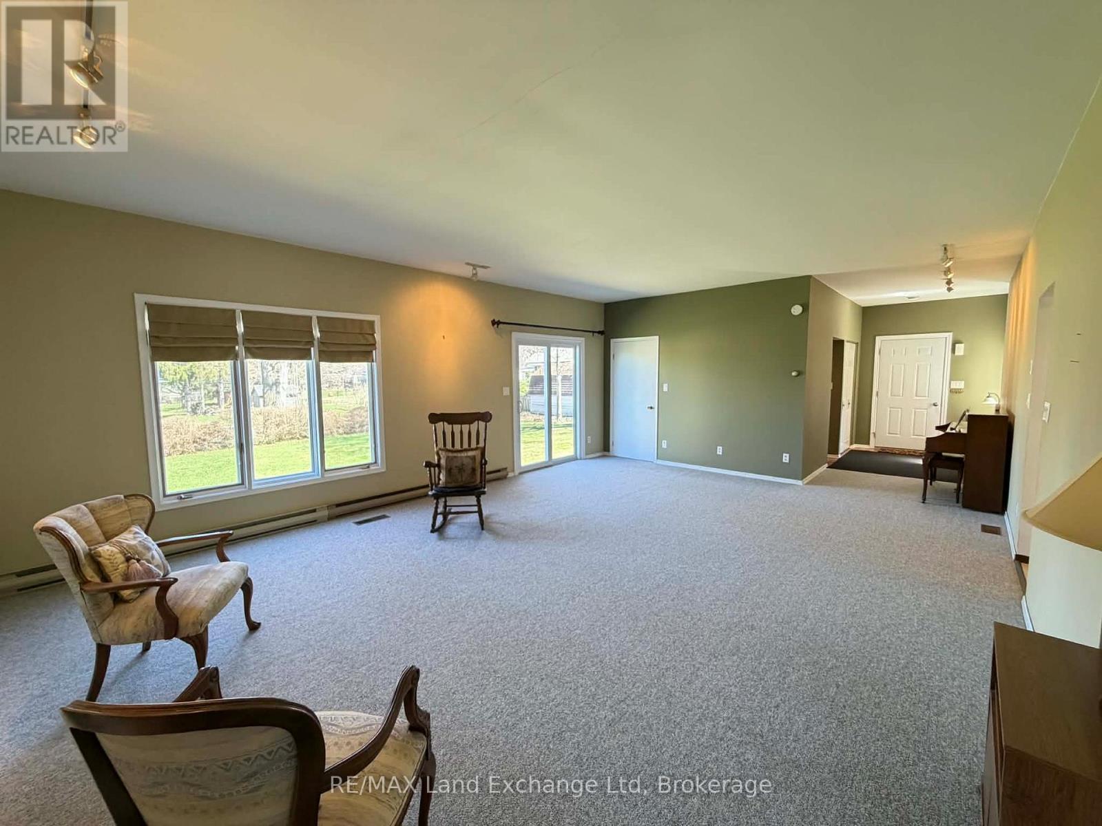 85 Patrick Street E, North Huron, Ontario  N0G 2W0 - Photo 17 - X13022218