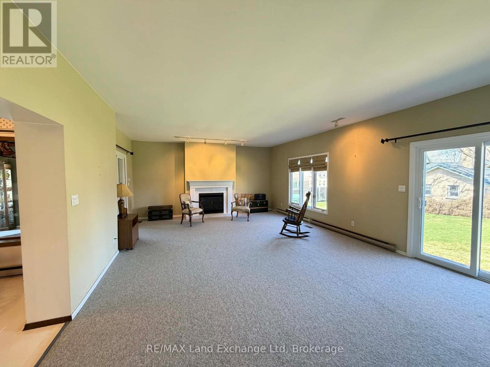 85 Patrick Street E, North Huron, Ontario  N0G 2W0 - Photo 18 - X13022218