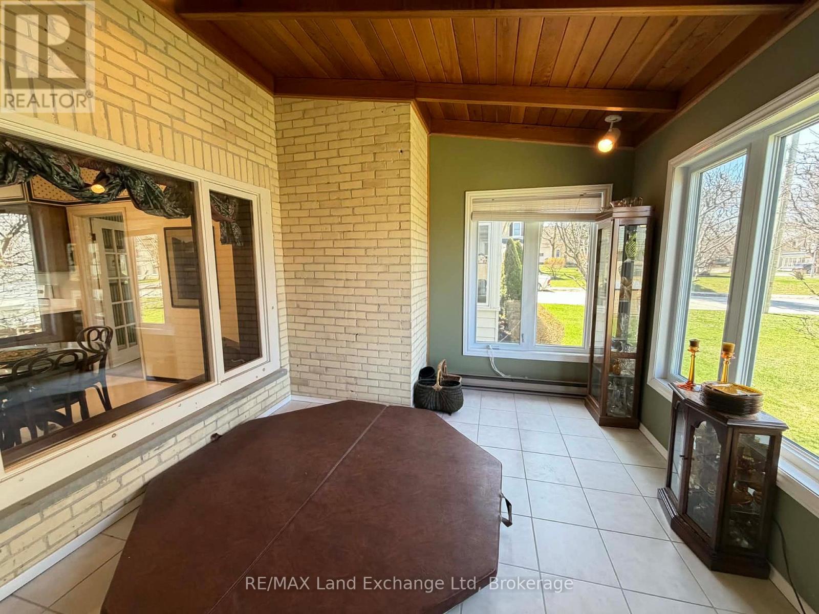 85 Patrick Street E, North Huron, Ontario  N0G 2W0 - Photo 19 - X13022218