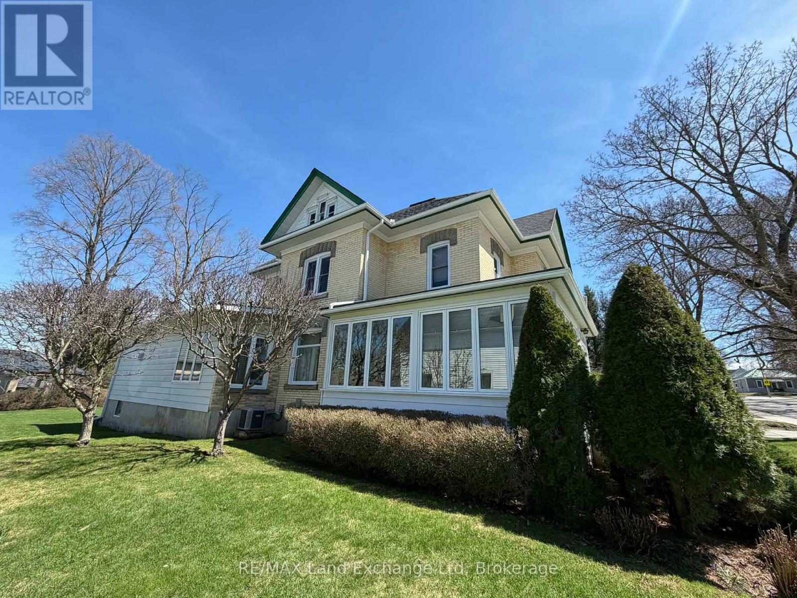 85 Patrick Street E, North Huron, Ontario  N0G 2W0 - Photo 4 - X13022218