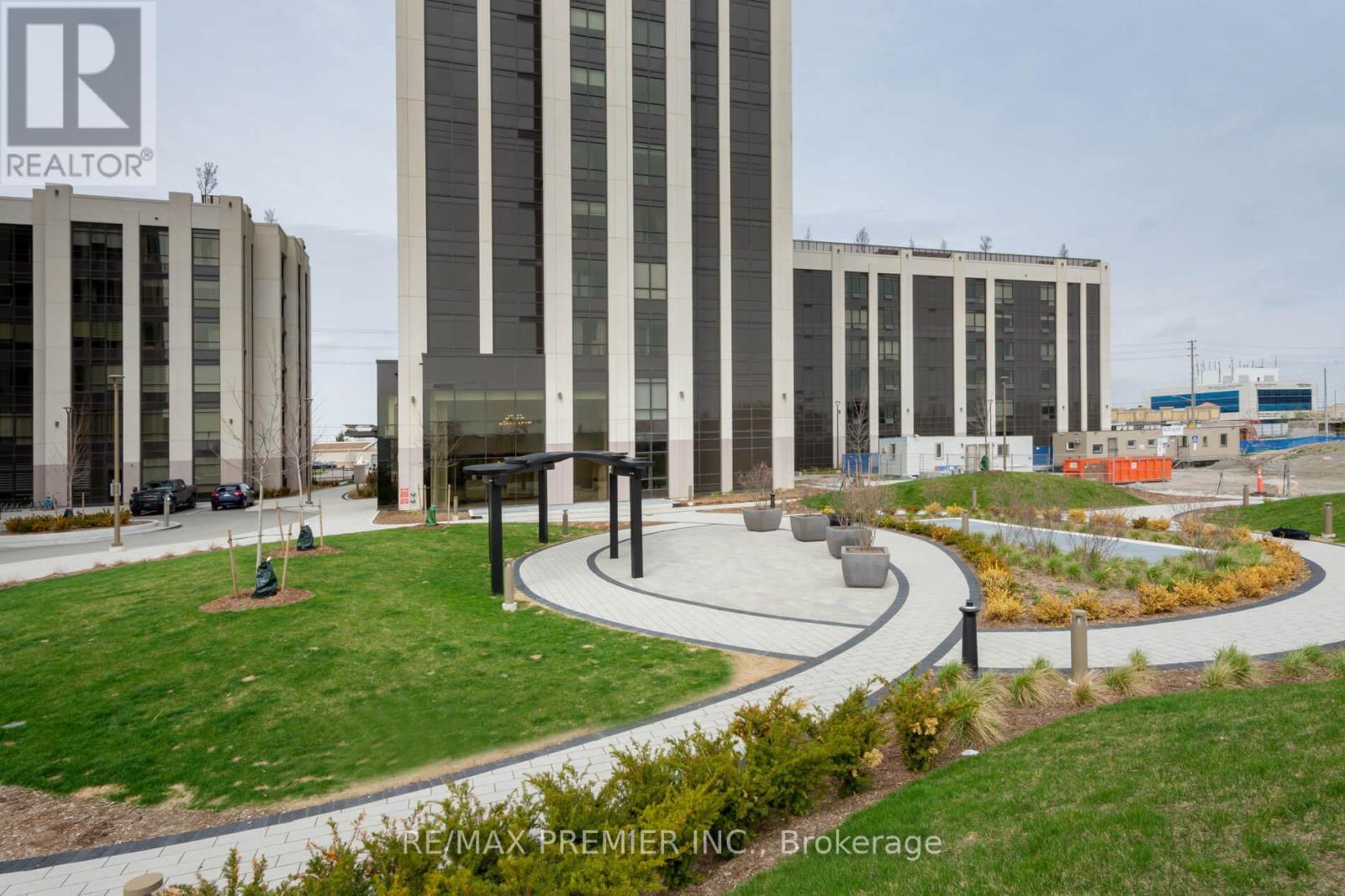 909 - 9085 Jane Street, Vaughan, Ontario  L4K 0L8 - Photo 41 - N12921960