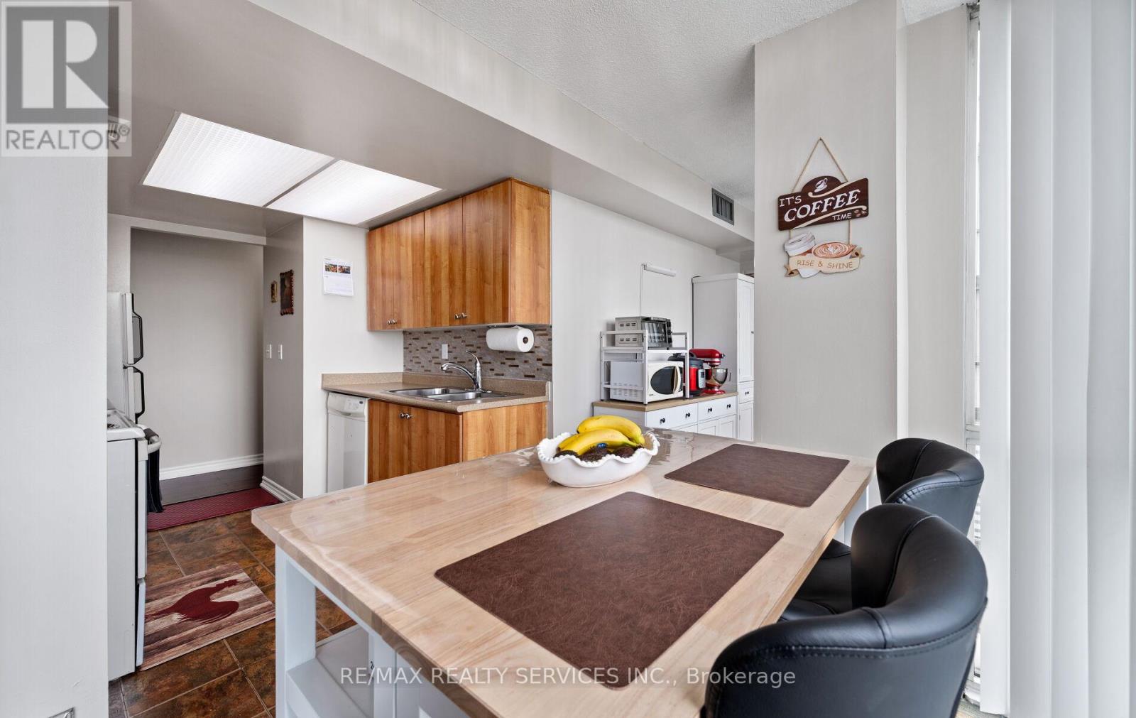 506 - 21 Markbrook Lane, Toronto, Ontario  M9V 5E4 - Photo 25 - W13000732