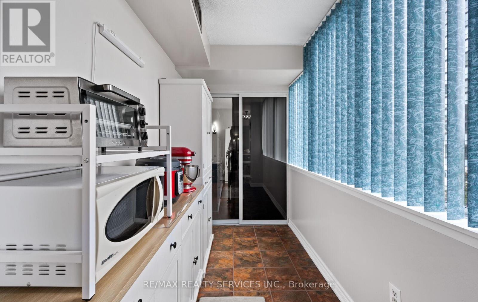 506 - 21 Markbrook Lane, Toronto, Ontario  M9V 5E4 - Photo 27 - W13000732