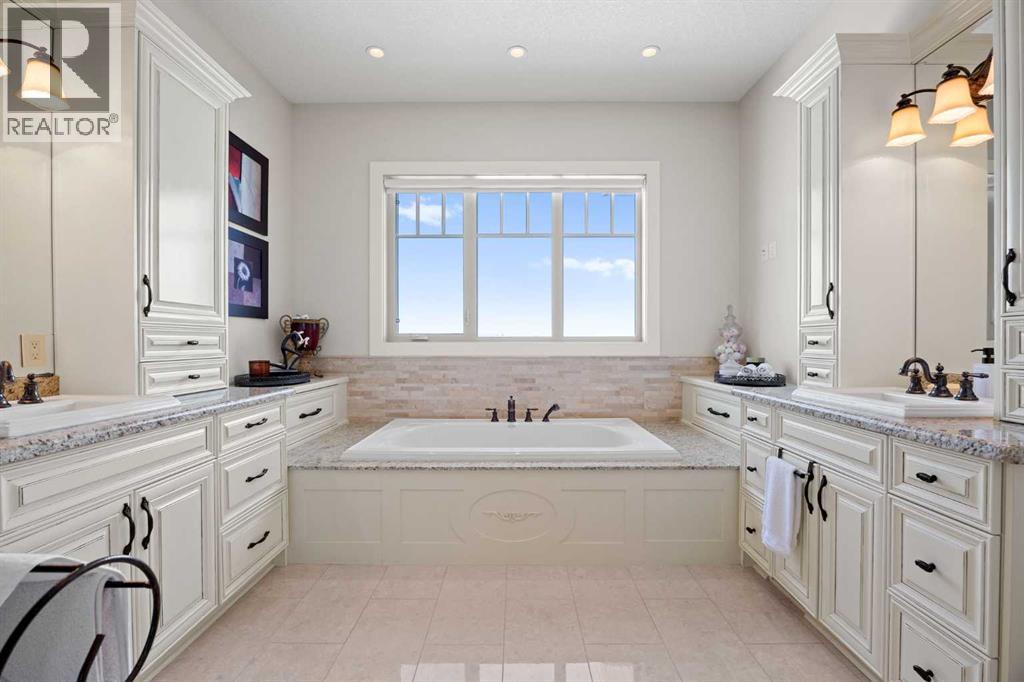 221 Emerald Bay Drive, Rural Rocky View County, Alberta  T3Z 3G1 - Photo 22 - A2301354