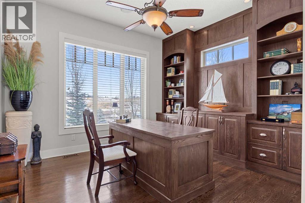 221 Emerald Bay Drive, Rural Rocky View County, Alberta  T3Z 3G1 - Photo 18 - A2301354