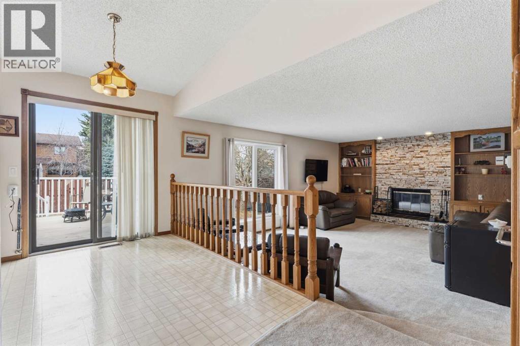 427 Woodbine Boulevard Sw, Calgary, Alberta  T2W 4G9 - Photo 18 - A2302139