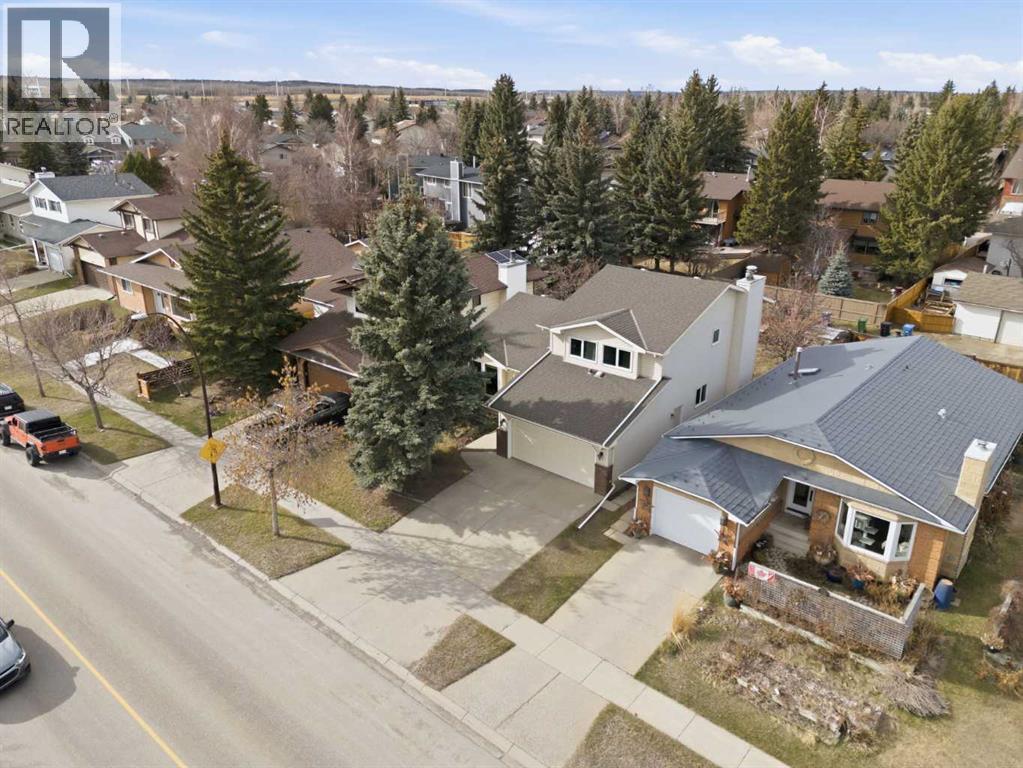 427 Woodbine Boulevard Sw, Calgary, Alberta  T2W 4G9 - Photo 5 - A2302139