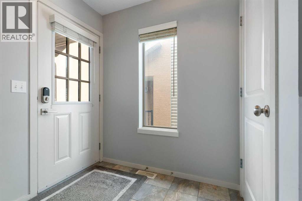 64 Sage Valley Drive NW, Calgary, Alberta  T3R 0C9 - Photo 2 - A2302219