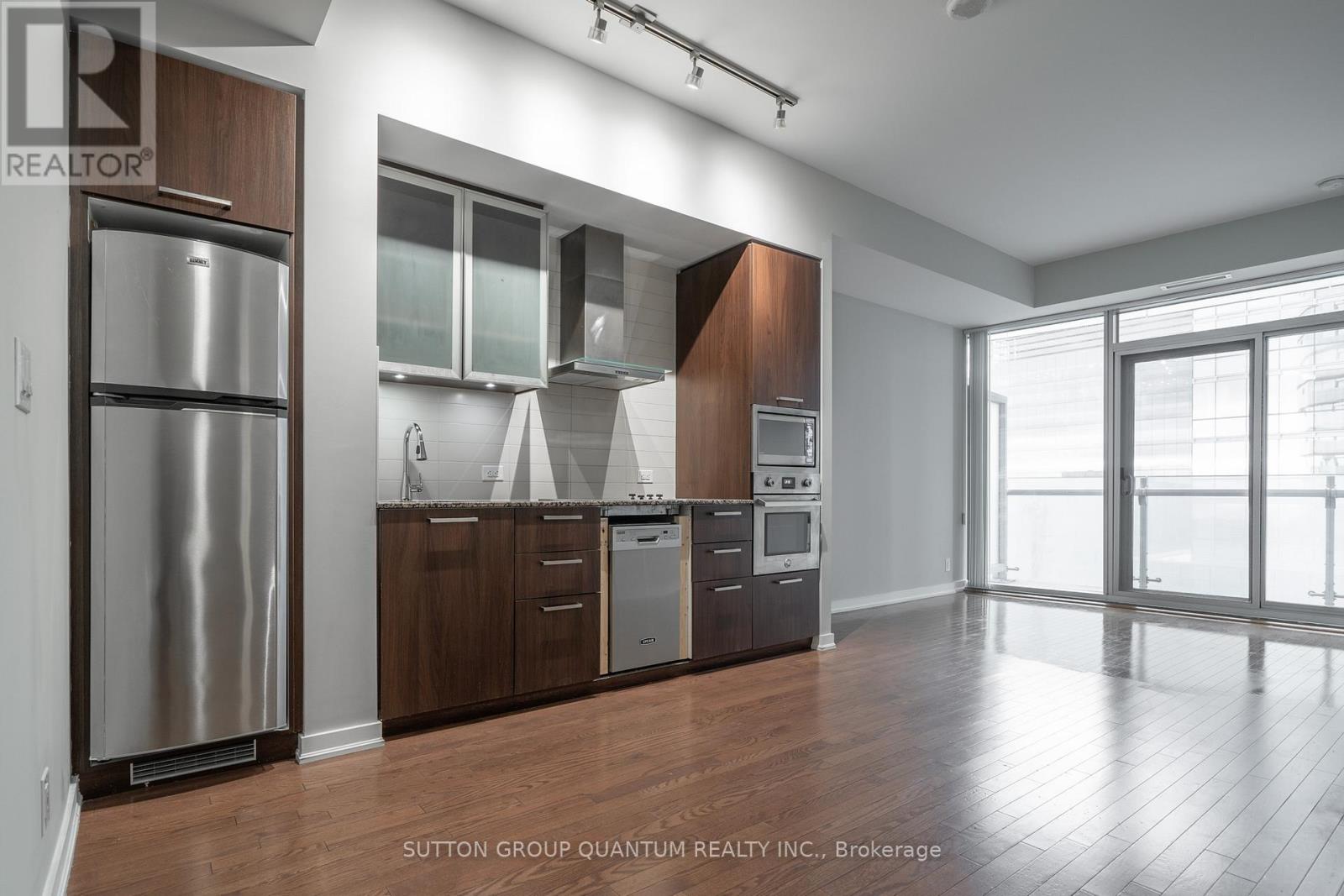 3109 - 12 York Street, Toronto, Ontario  M5J 0A9 - Photo 3 - C13022090