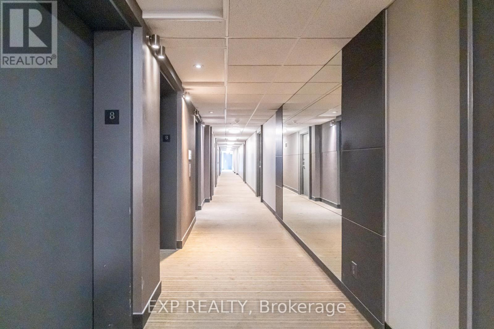 809 - 11 St. Joseph Street, Toronto, Ontario  M4Y 3G4 - Photo 2 - C13022094