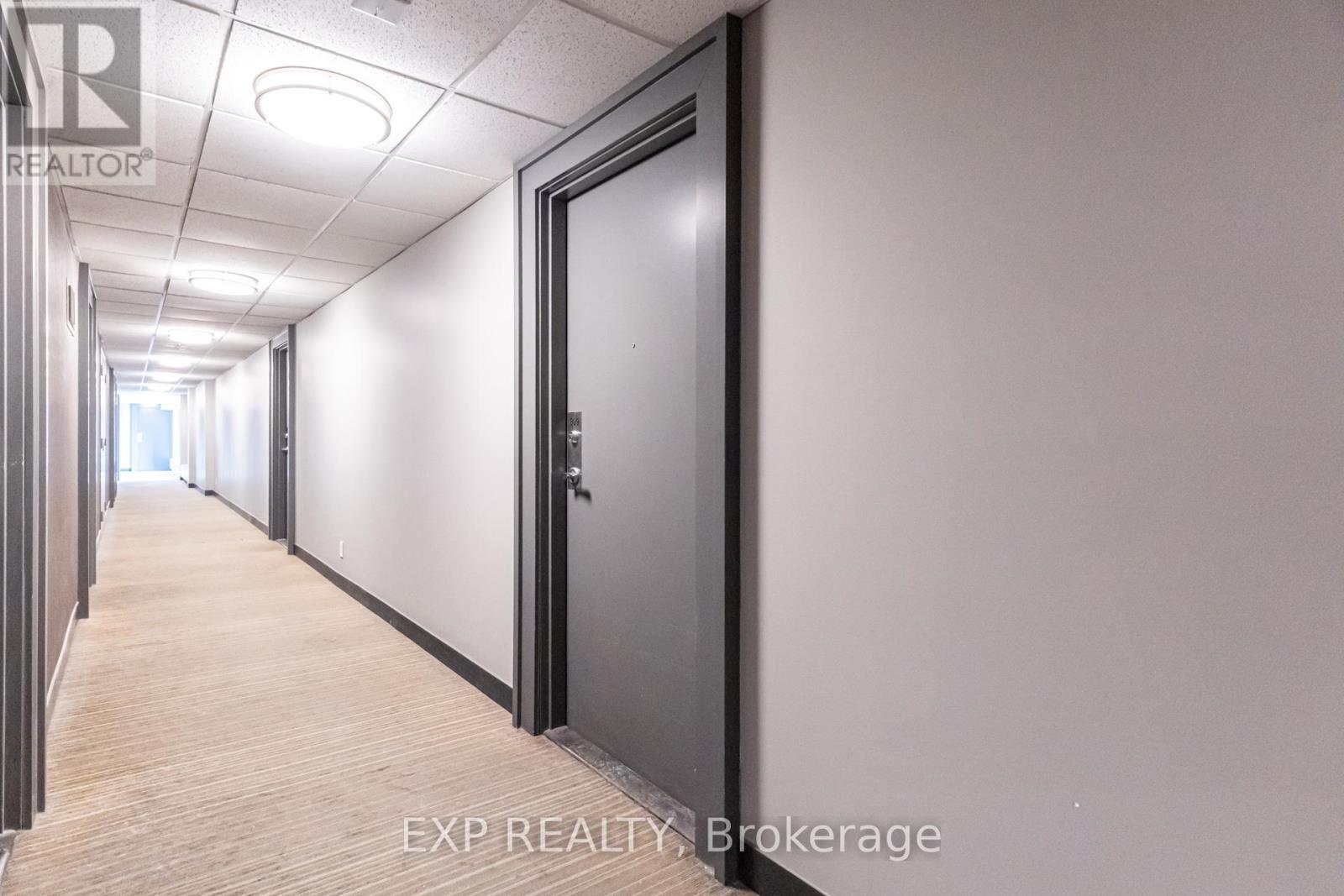 809 - 11 St. Joseph Street, Toronto, Ontario  M4Y 3G4 - Photo 4 - C13022094