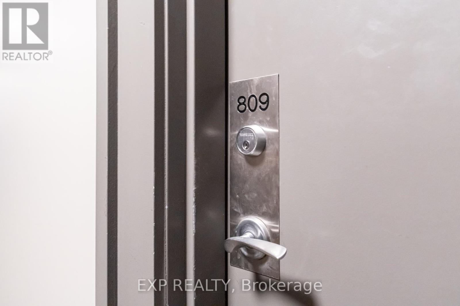 809 - 11 St. Joseph Street, Toronto, Ontario  M4Y 3G4 - Photo 5 - C13022094