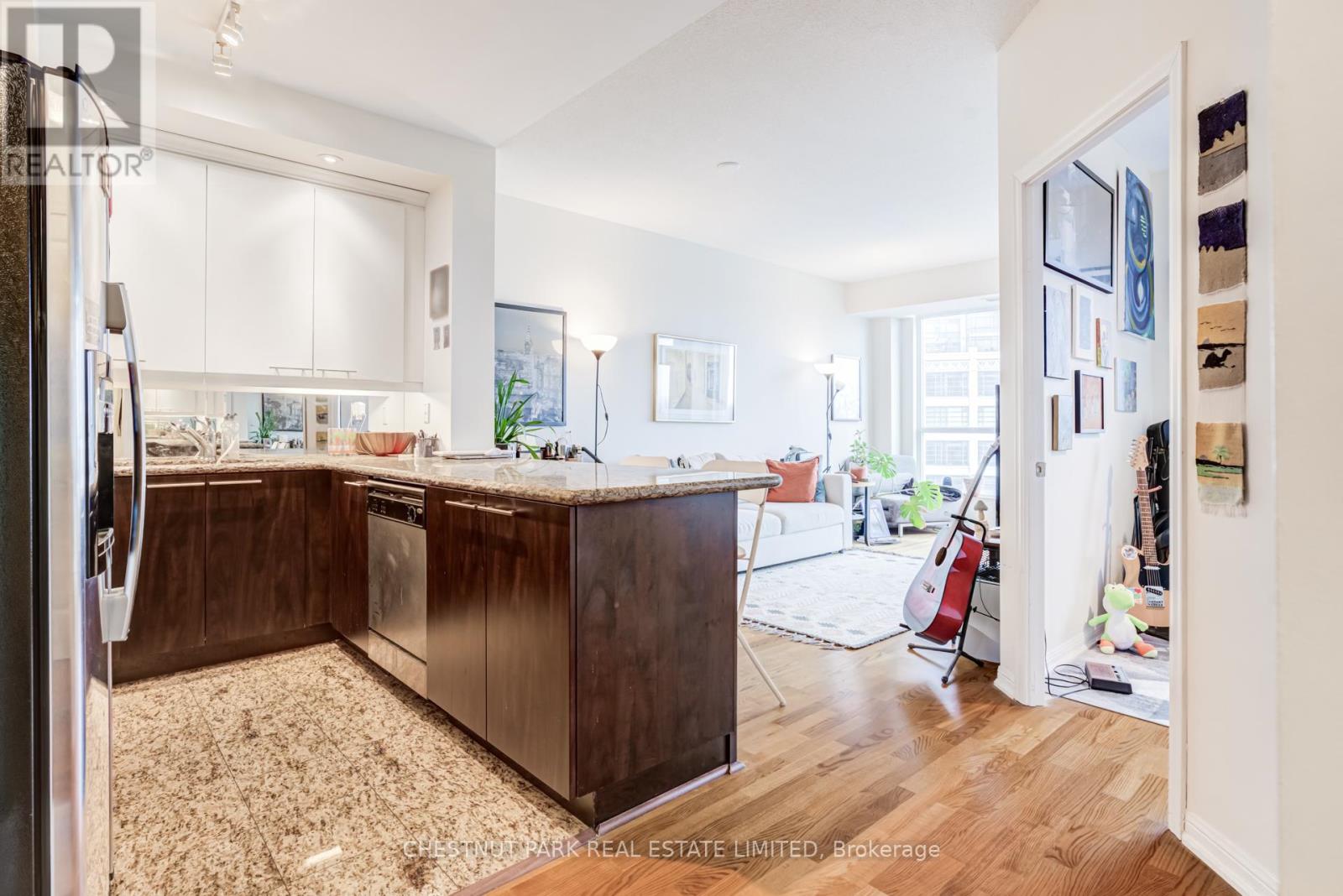 628 - 628 Fleet Street, Toronto, Ontario  M5V 1A8 - Photo 5 - C13022138