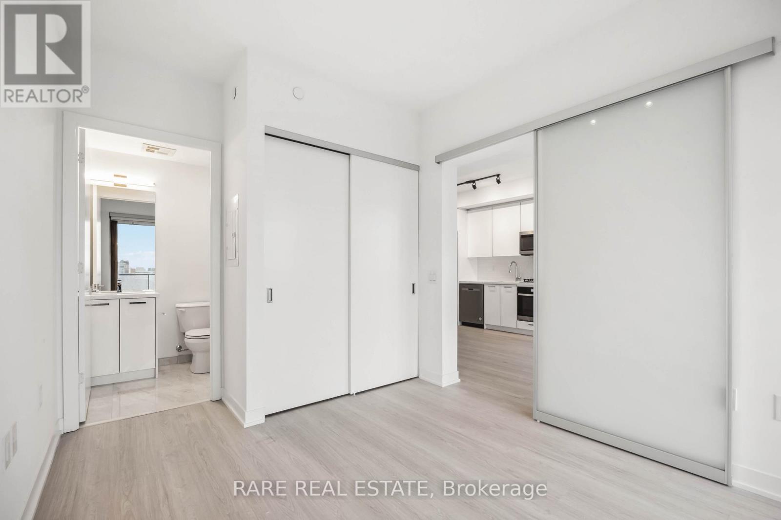 1101 - 195 Mccaul Street, Toronto, Ontario  M5T 0E5 - Photo 6 - C13022214