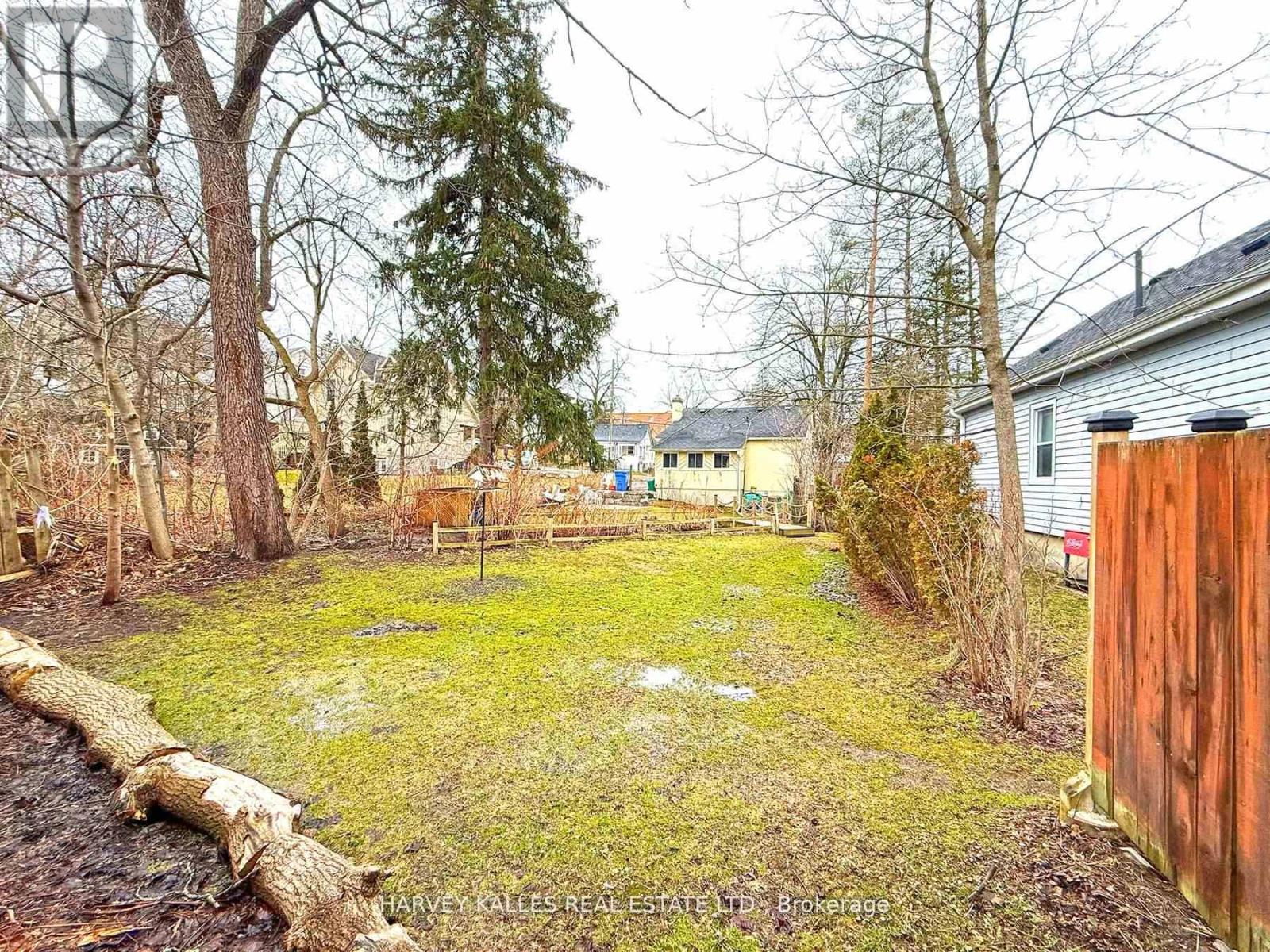 83 Temperance Street, Aurora, Ontario  L4G 2R1 - Photo 10 - N13022048