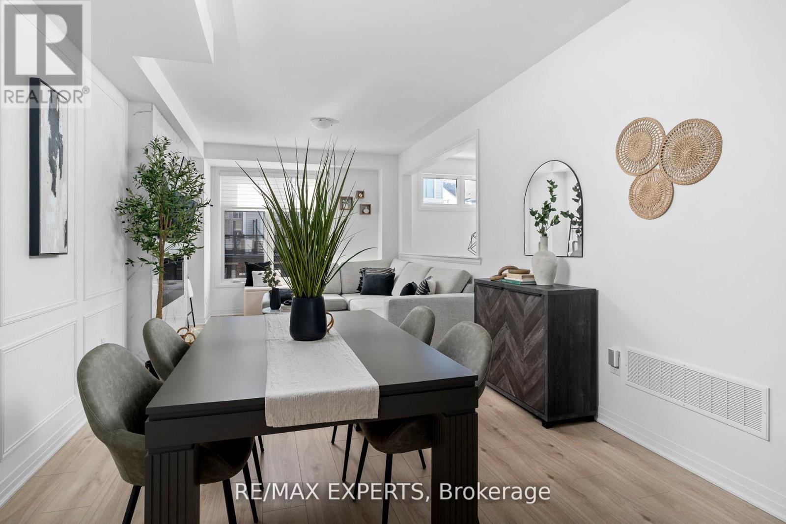 6 Hughes Lane, New Tecumseth, Ontario  L0G 1W0 - Photo 15 - N13022182