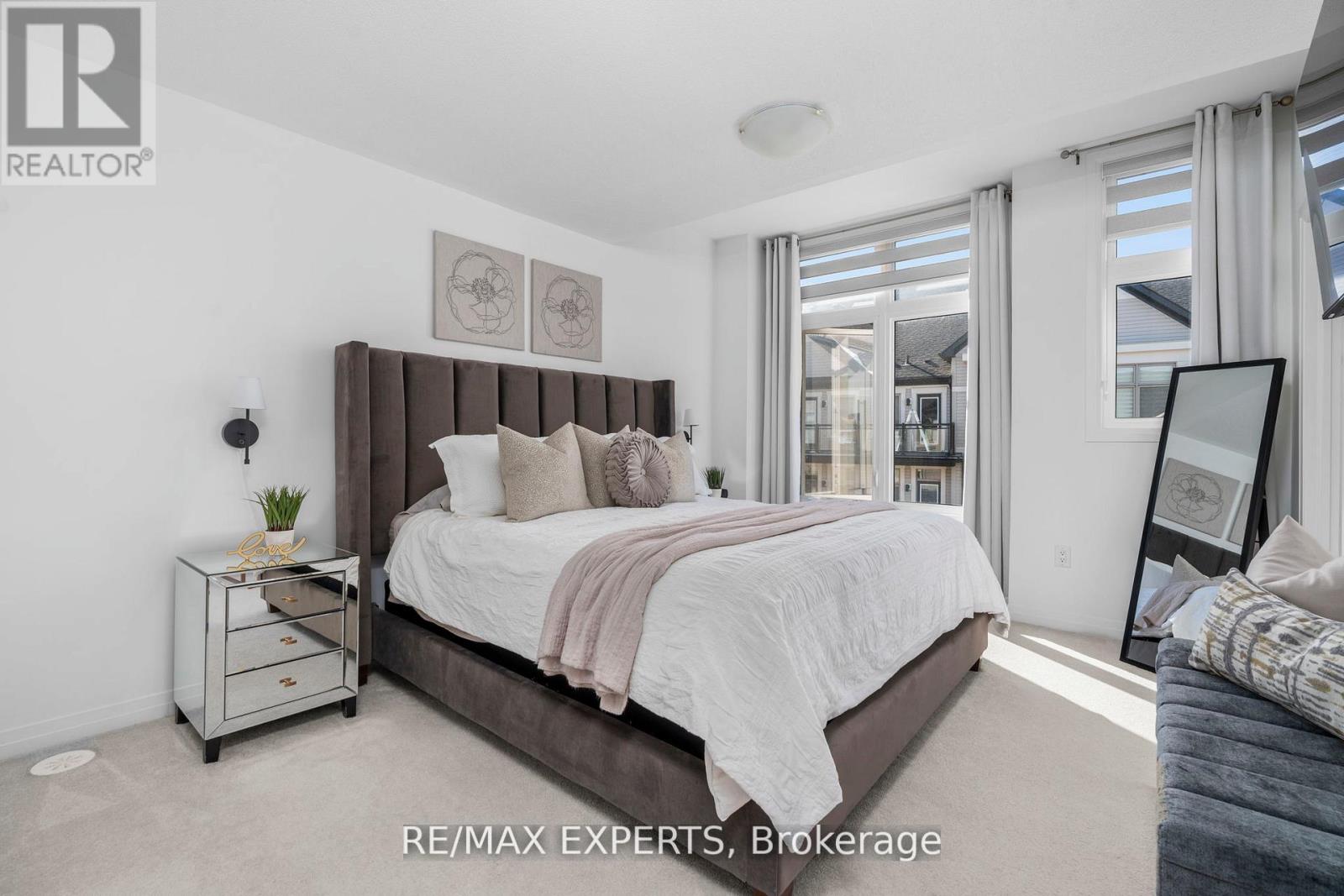 6 Hughes Lane, New Tecumseth, Ontario  L0G 1W0 - Photo 35 - N13022182