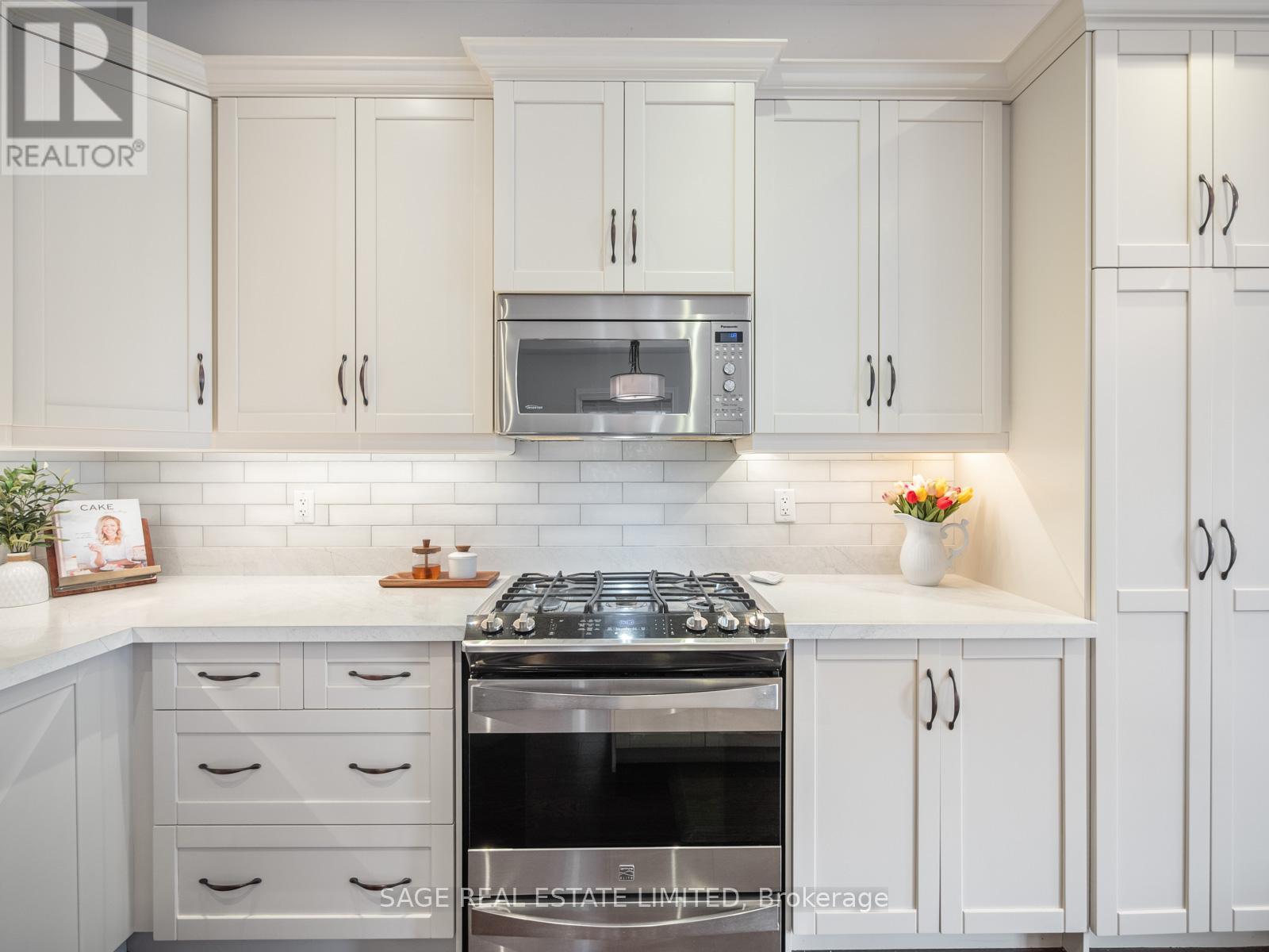 62 Donald Stewart Crescent, East Gwillimbury, Ontario  L0G 1M0 - Photo 13 - N13022254