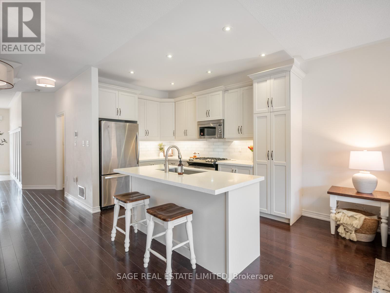 62 Donald Stewart Crescent, East Gwillimbury, Ontario  L0G 1M0 - Photo 8 - N13022254