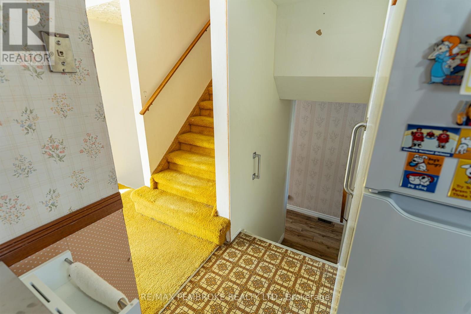 2 Silke Drive, Petawawa, Ontario  K8H 2K7 - Photo 28 - X12743782