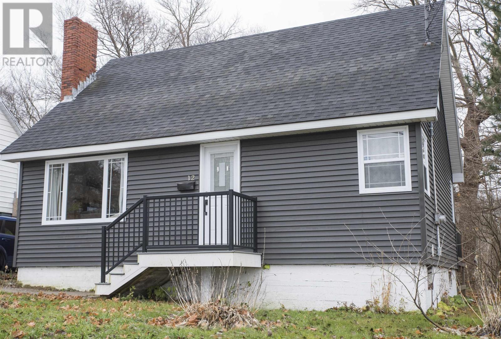 12 Lynch, Sydney River, Nova Scotia  B1S 1V2 - Photo 34 - 202600442