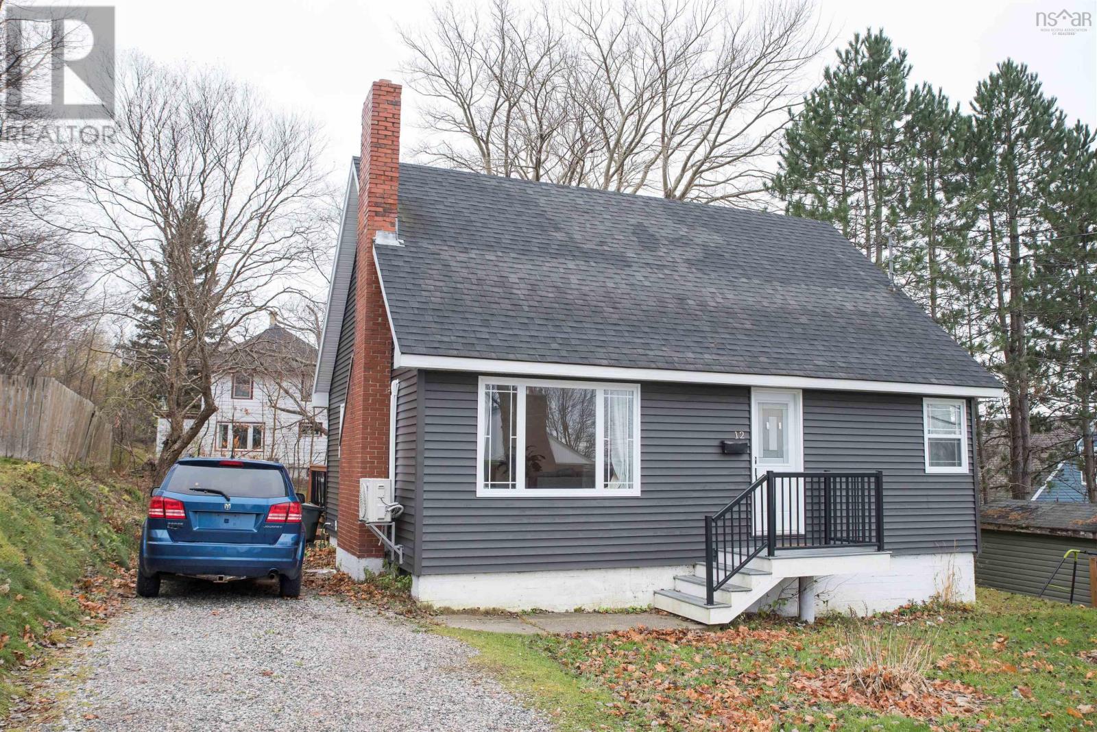 12 Lynch, Sydney River, Nova Scotia  B1S 1V2 - Photo 31 - 202600442