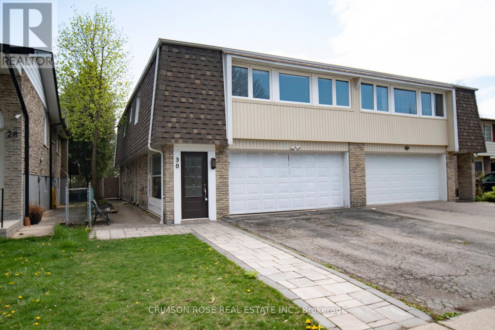 MAIN FL - 30 ORSETT STREET, Oakville (CP College Park)