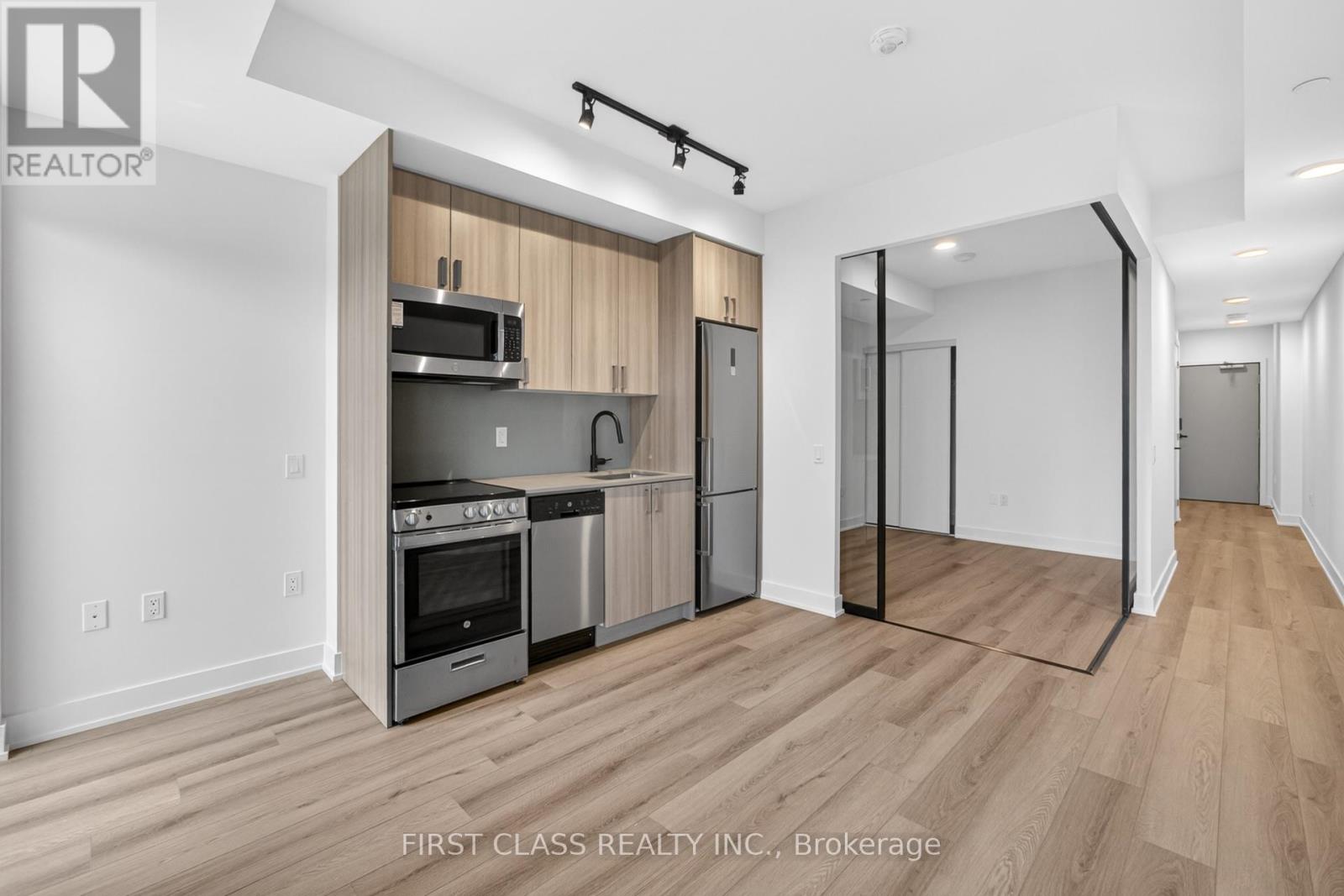 411 - 758 Dovercourt Road, Toronto, Ontario  M6H 0G7 - Photo 10 - W13022014