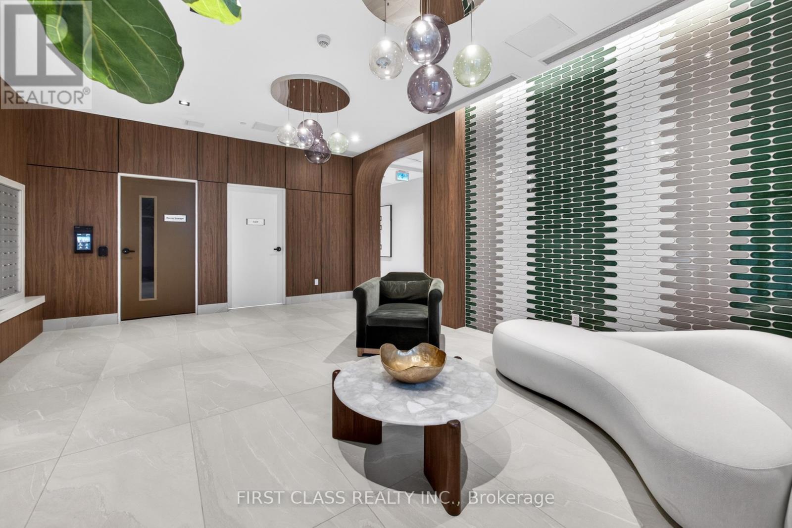 411 - 758 Dovercourt Road, Toronto, Ontario  M6H 0G7 - Photo 2 - W13022014