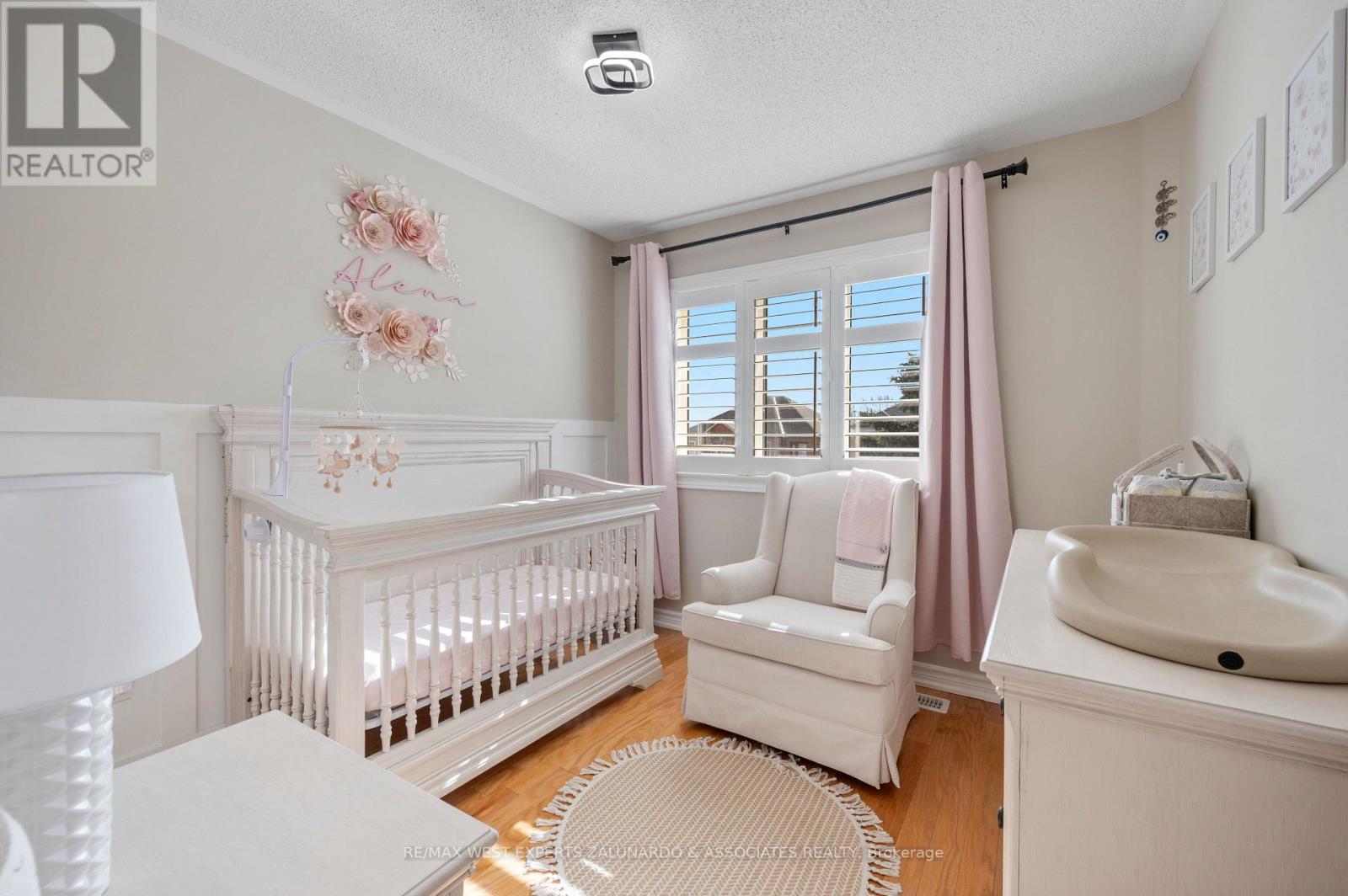 24 Manorwood Court, Caledon, Ontario  L7E 2S9 - Photo 30 - W13022026