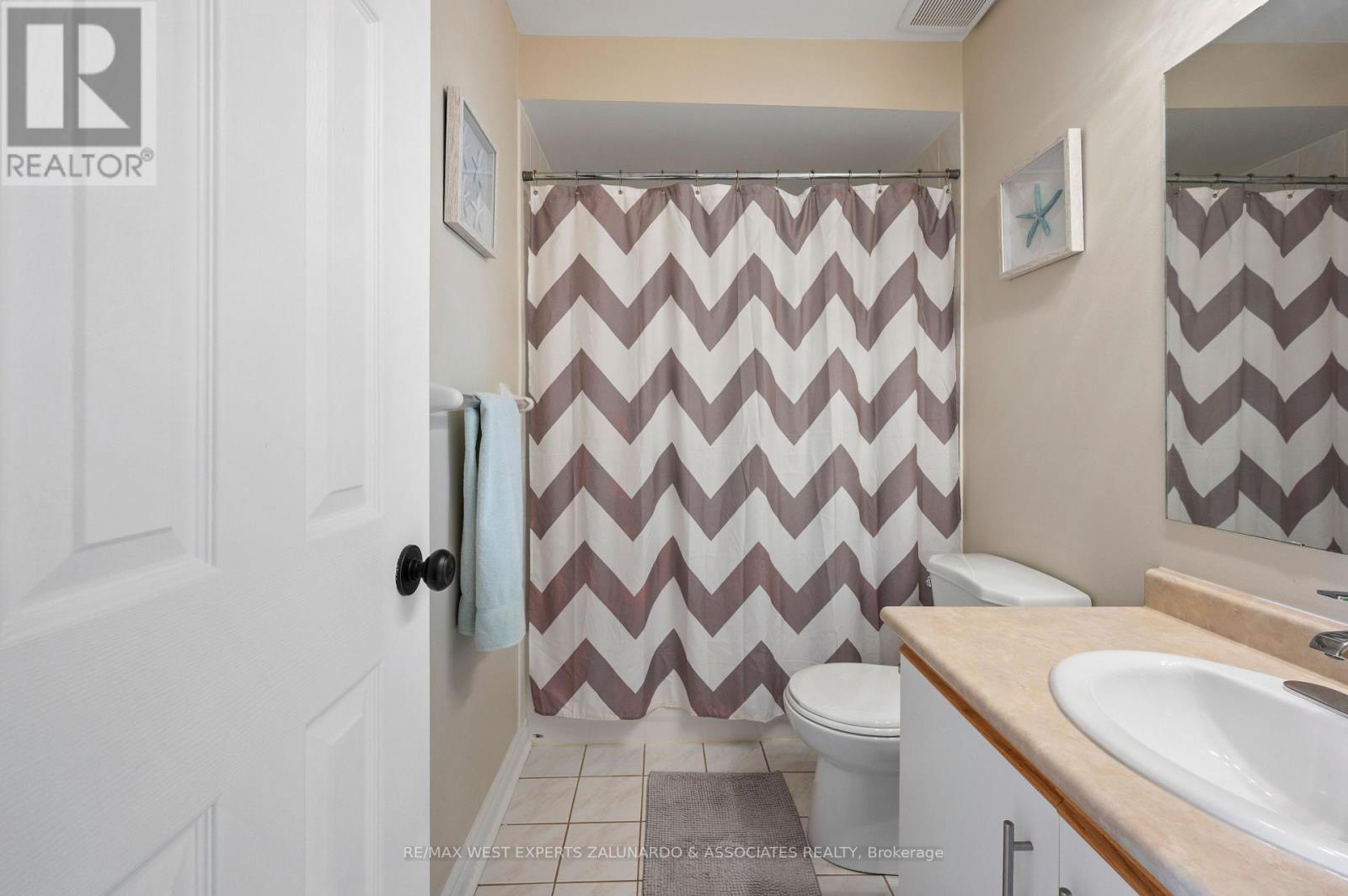 24 Manorwood Court, Caledon, Ontario  L7E 2S9 - Photo 34 - W13022026