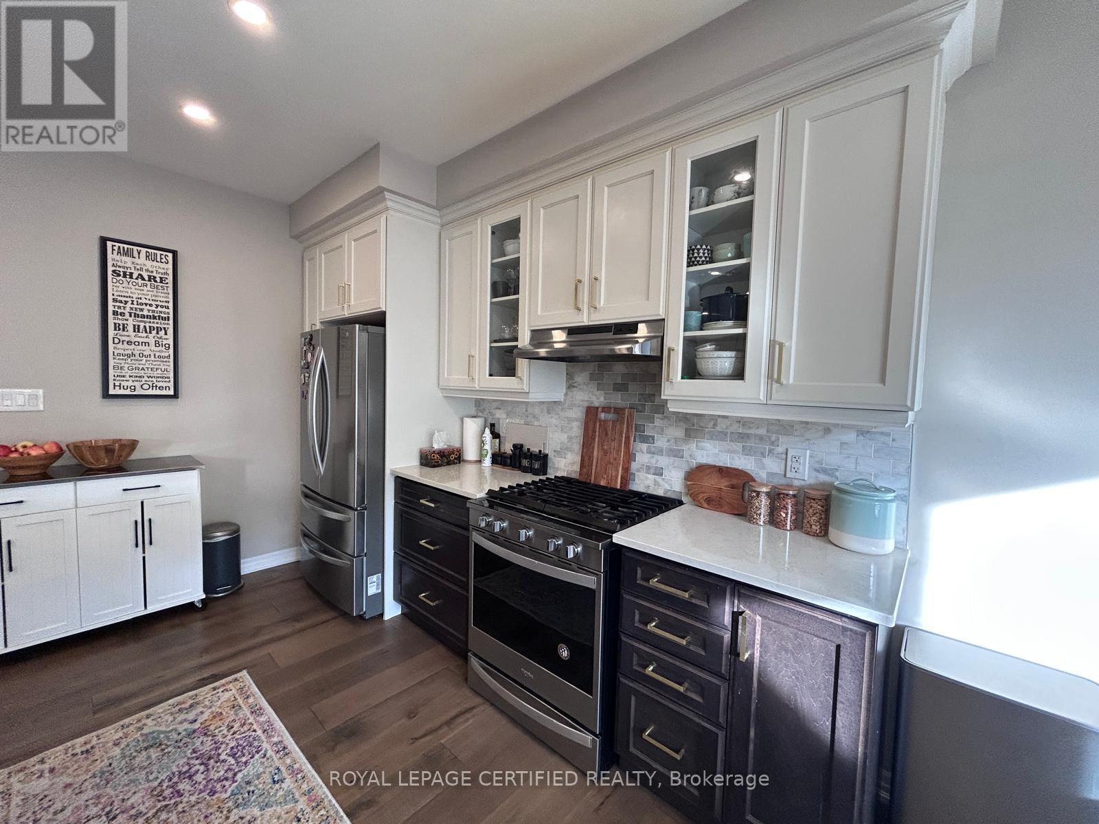 3492 Vernon Powell Drive, Oakville, Ontario  L6H 0X8 - Photo 16 - W13022050