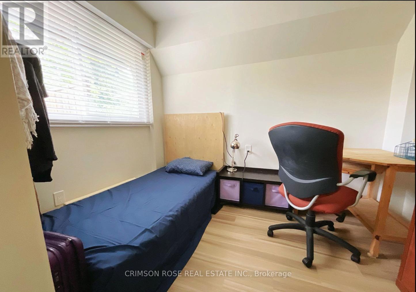 Main Fl - 30 Orsett Street, Oakville, Ontario  L6H 2N9 - Photo 15 - W13022052