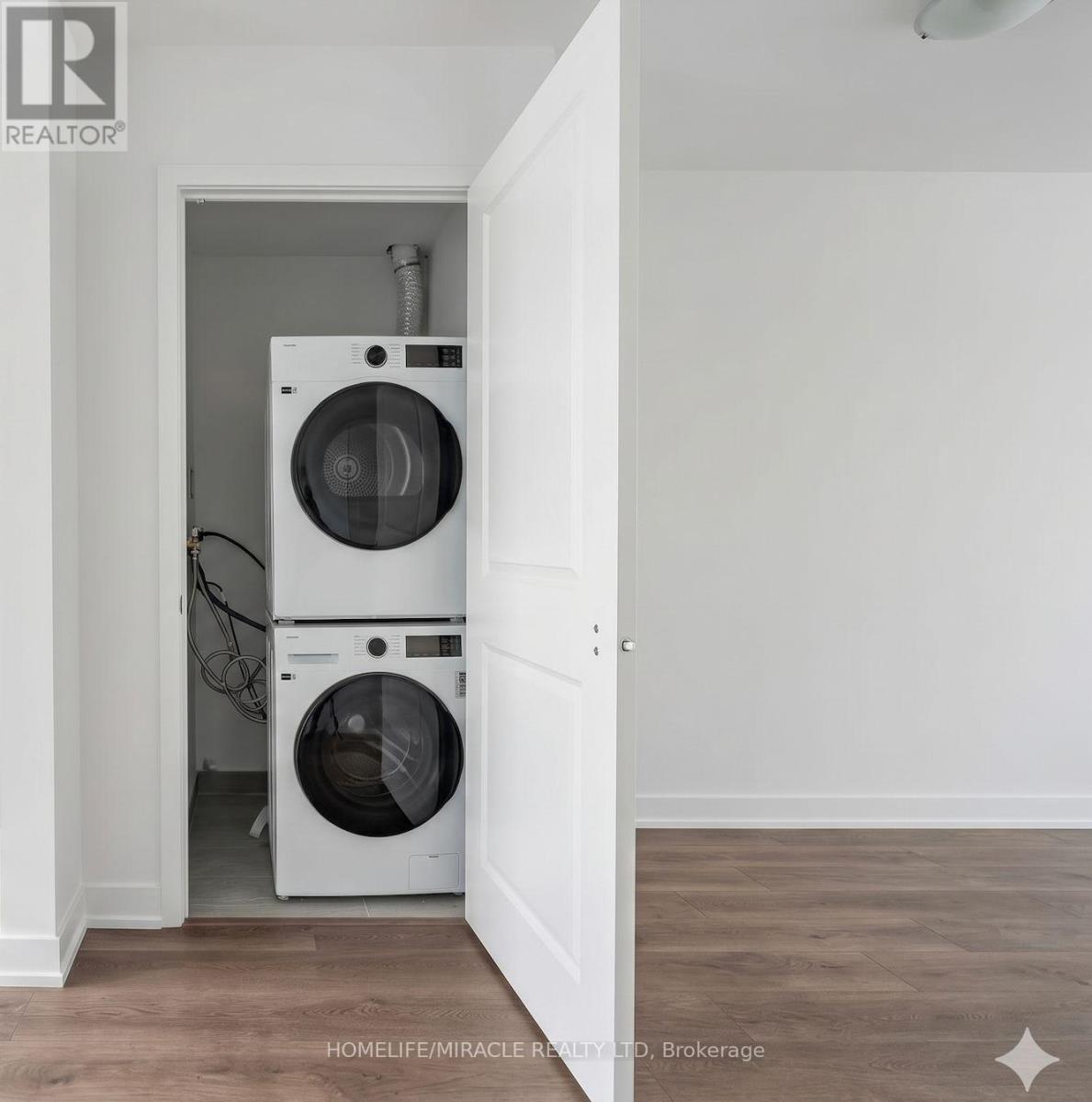 413 - 2075 Lakeshore Road, Burlington, Ontario  L7R 1E2 - Photo 8 - W13022066