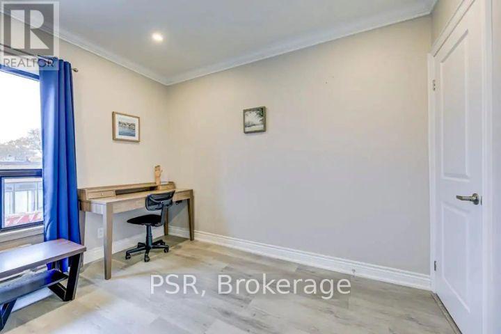 Apt 2 (3rd Fl) - 1051 Bloor Street, Toronto, Ontario  M6H 1M4 - Photo 11 - W13022086