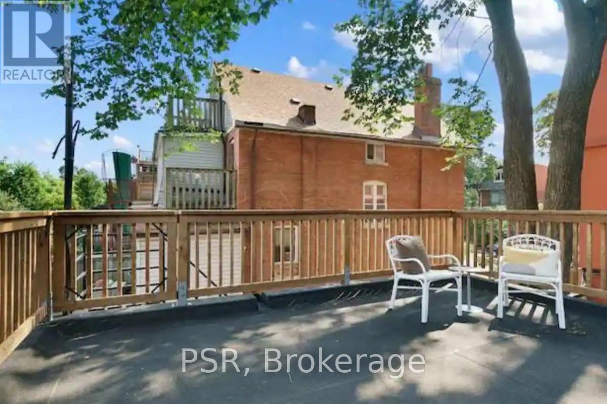 Apt 2 (3rd Fl) - 1051 Bloor Street, Toronto, Ontario  M6H 1M4 - Photo 14 - W13022086