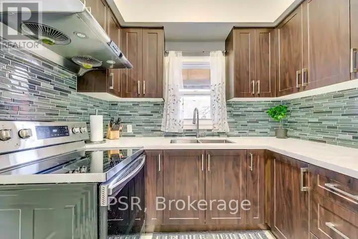 Apt 2 (3rd Fl) - 1051 Bloor Street, Toronto, Ontario  M6H 1M4 - Photo 7 - W13022086