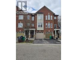 10 SAND WEDGE LANE, Brampton, Ontario