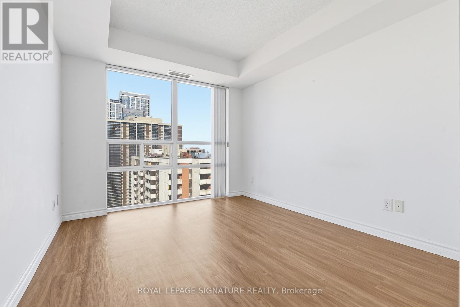 2109 - 5 Michael Power Place, Toronto, Ontario  M9A 0A3 - Photo 8 - W13022204