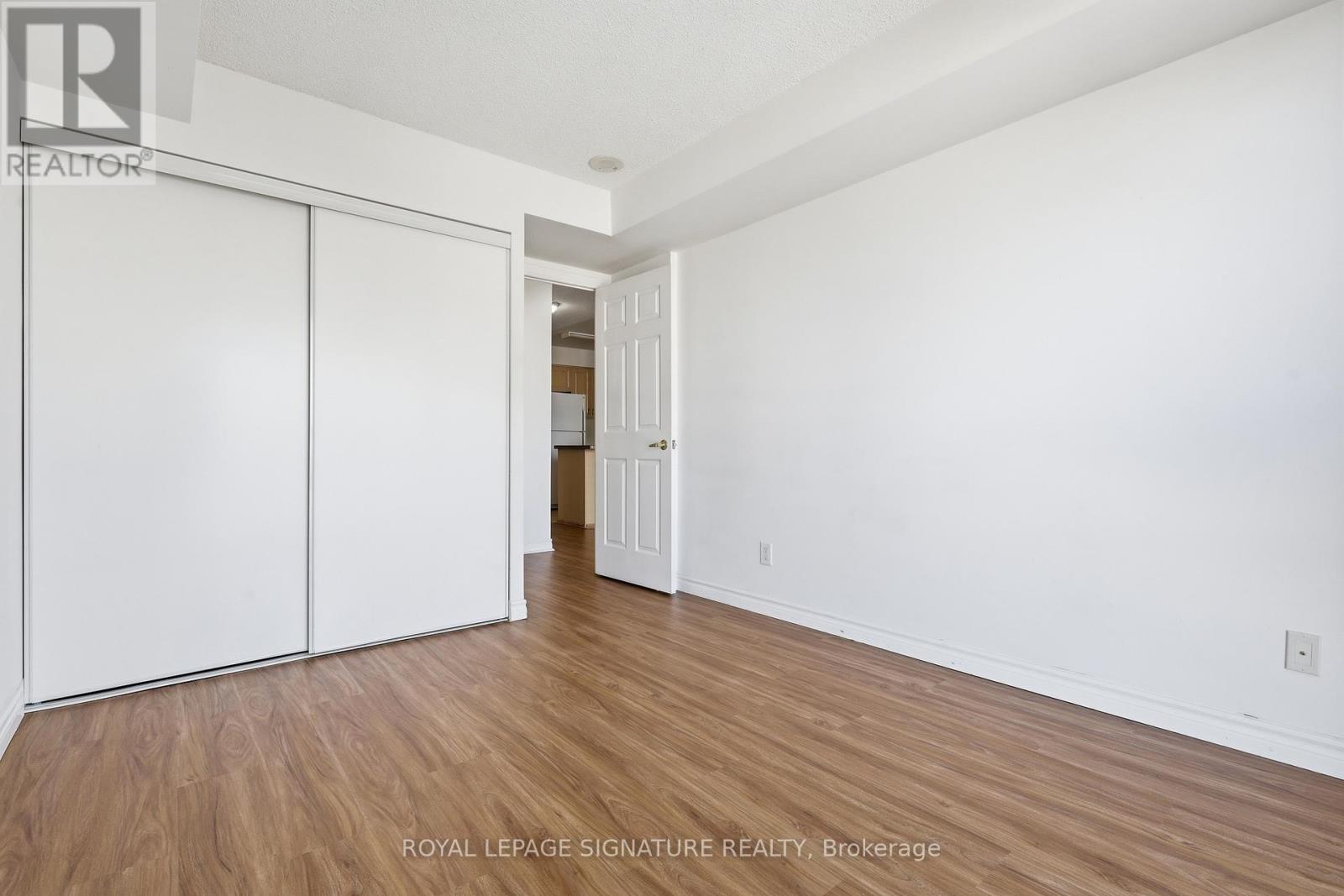 2109 - 5 Michael Power Place, Toronto, Ontario  M9A 0A3 - Photo 9 - W13022204