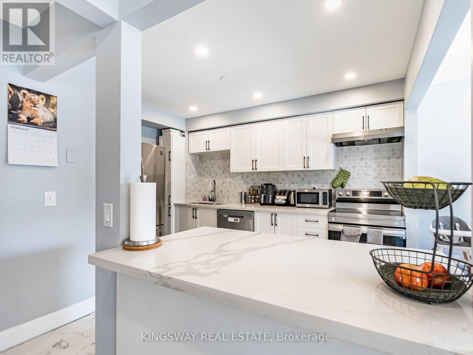 2442 Stefi Trail, Oakville, Ontario  L6H 5Y4 - Photo 13 - W13022226