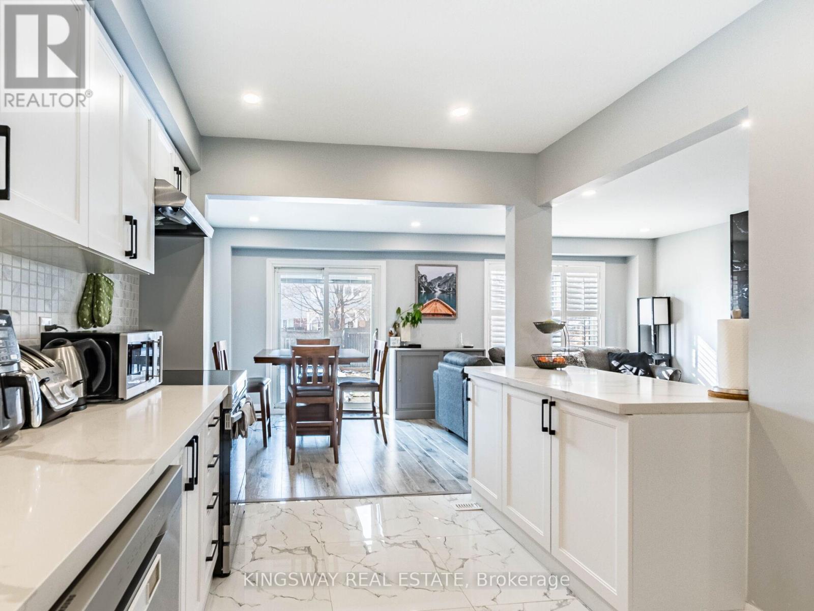 2442 Stefi Trail, Oakville, Ontario  L6H 5Y4 - Photo 18 - W13022226