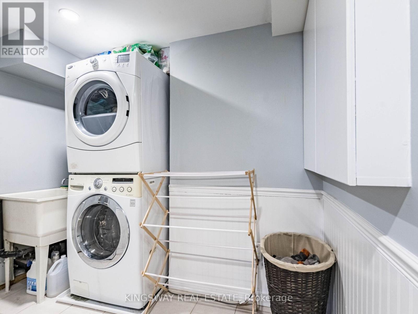 2442 Stefi Trail, Oakville, Ontario  L6H 5Y4 - Photo 46 - W13022226