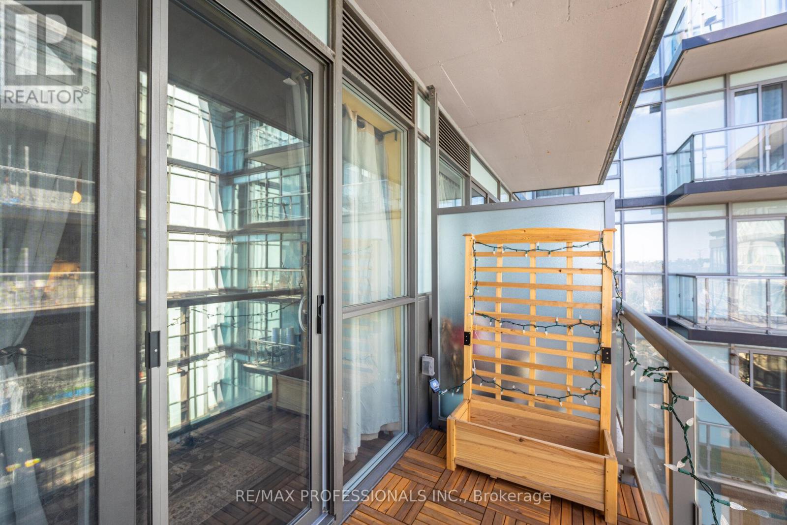 922 - 15 James Finlay Way, Toronto, Ontario  M3M 0B3 - Photo 23 - W13022256